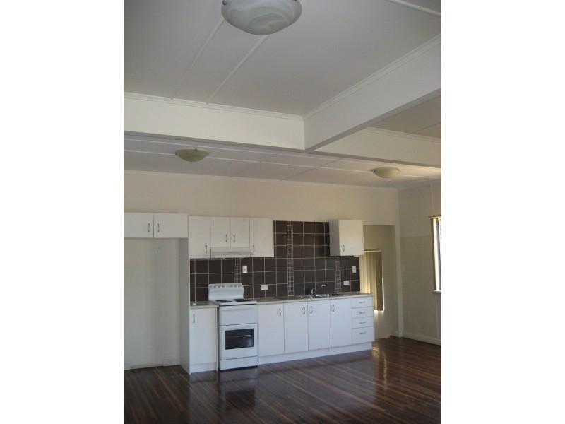 102 Cypress Street, Torquay QLD 4655