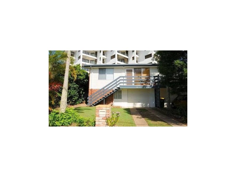 4/5 Witt Street, Torquay QLD 4655