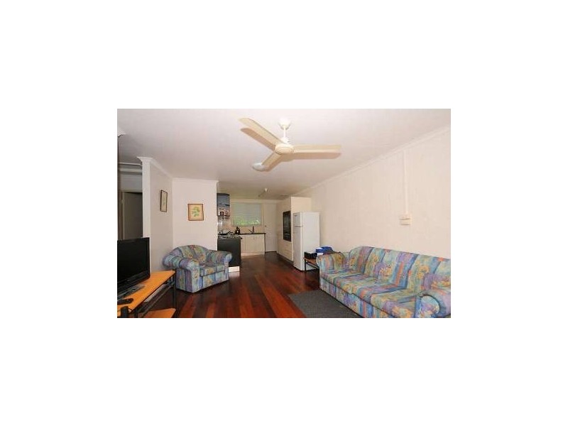 4/5 Witt Street, Torquay QLD 4655