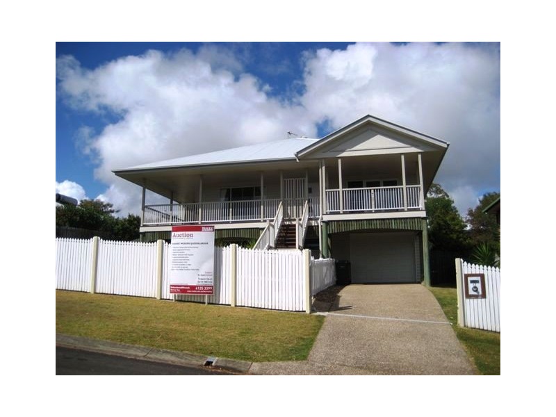 12 FAYE, Scarness QLD 4655