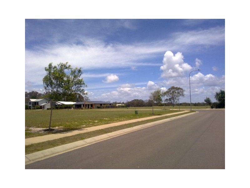 94 Barramundi Drive, Burrum Heads QLD 4659