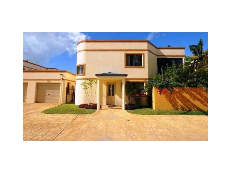 15/33 ELIZABETH, Urangan QLD 4655