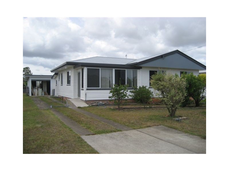 6 MARY, Scarness QLD 4655