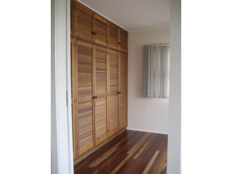 6 MARY, Scarness QLD 4655