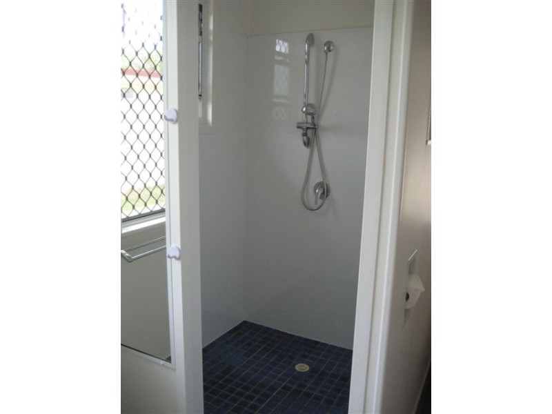 6 MARY, Scarness QLD 4655