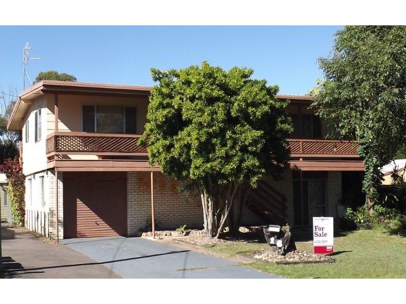 16A RICHARD ST, Urangan QLD 4655