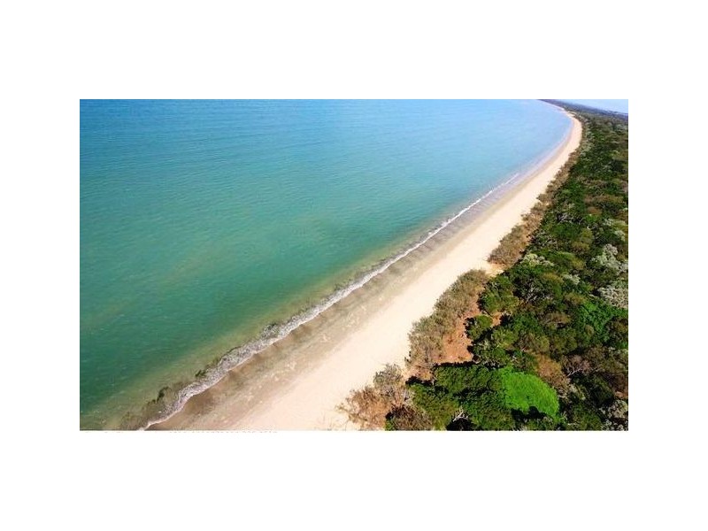 20 FRASER WATERS PARADE, Toogoom QLD 4655