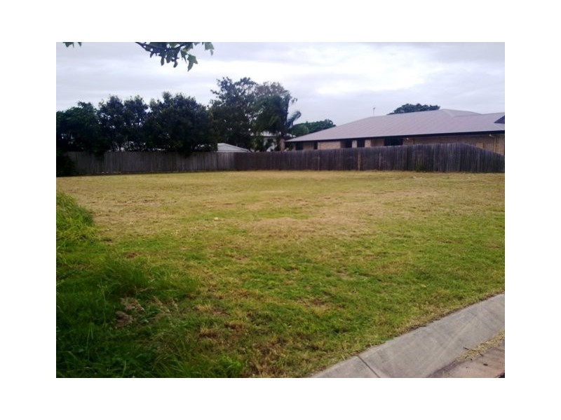 20 FRASER WATERS PARADE, Toogoom QLD 4655