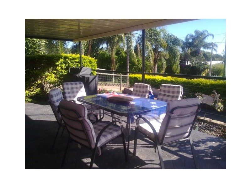 11 CAROLYN STREET, Dundowran Beach QLD 4655