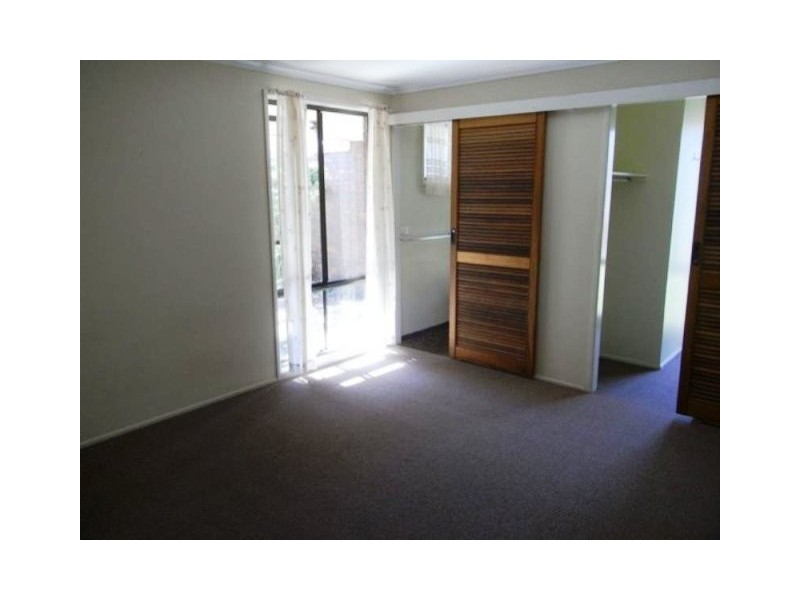 15 MARYANNE COURT, Point Vernon QLD 4655