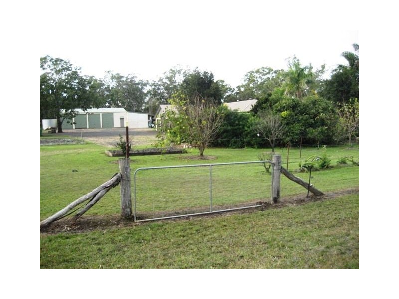 319 CONDOR DRIVE, Sunshine Acres QLD 4655