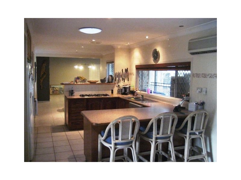 319 CONDOR DRIVE, Sunshine Acres QLD 4655