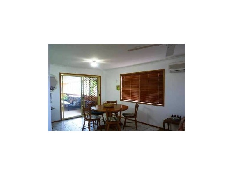 9 Maureen Court, Point Vernon QLD 4655