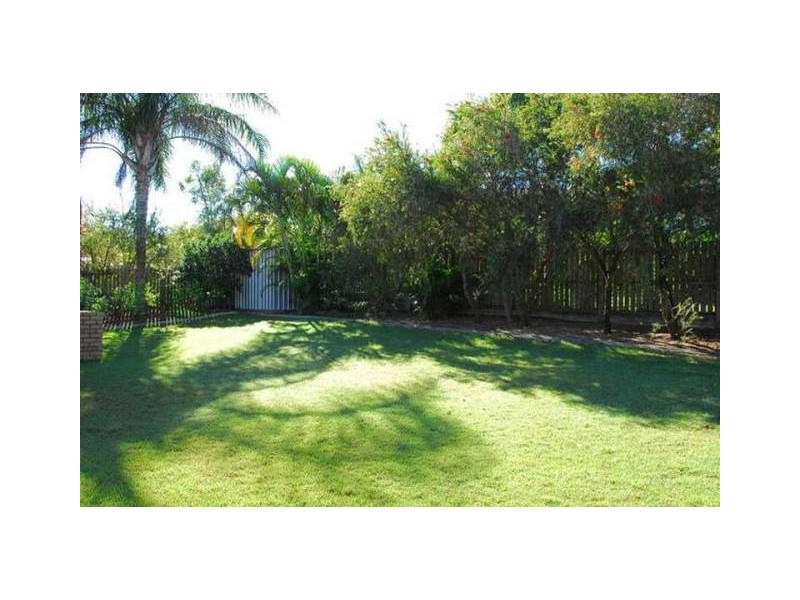 15 SHELLEY STREET, Scarness QLD 4655
