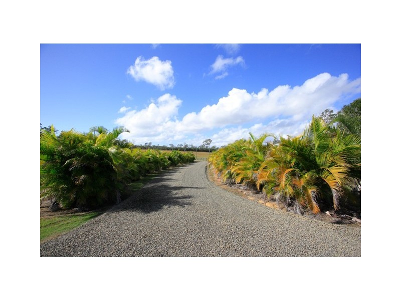 27 Oakes Drive, Burrum Heads QLD 4659