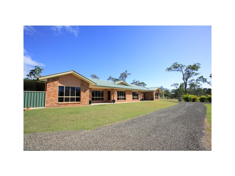 27 Oakes Drive, Burrum Heads QLD 4659