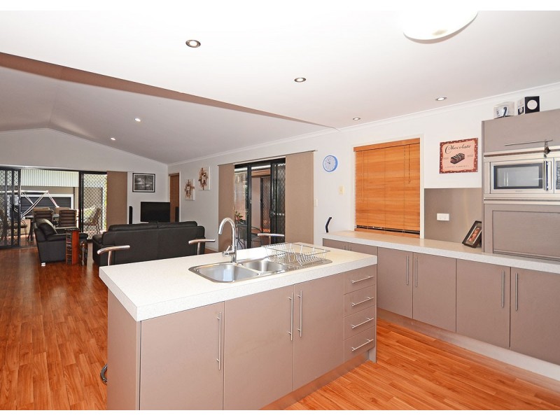 21 Fraser Pacific Exeter, Torquay QLD 4655