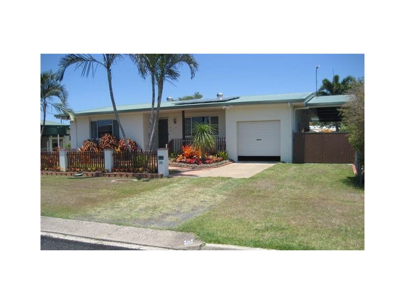 30 DOVER STREET, Pialba QLD 4655