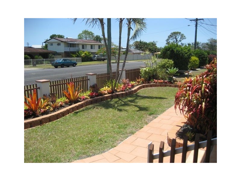 30 DOVER STREET, Pialba QLD 4655