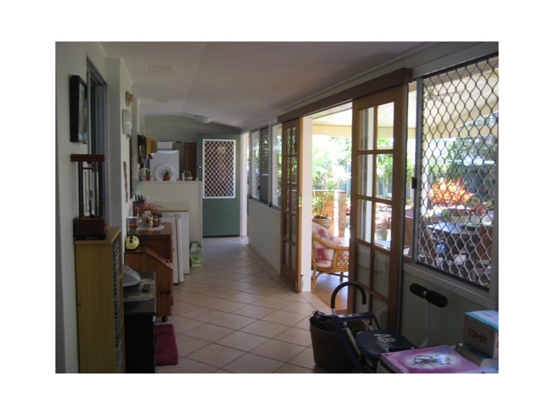 30 DOVER STREET, Pialba QLD 4655