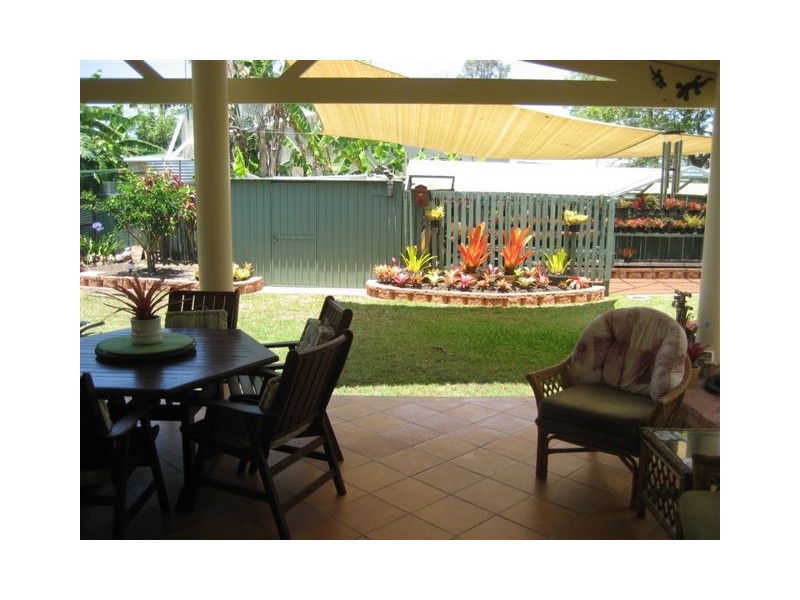 30 DOVER STREET, Pialba QLD 4655
