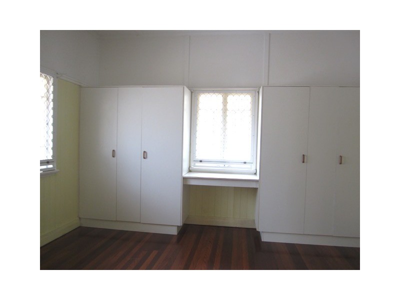 306 Torquay Terrace, Torquay QLD 4655