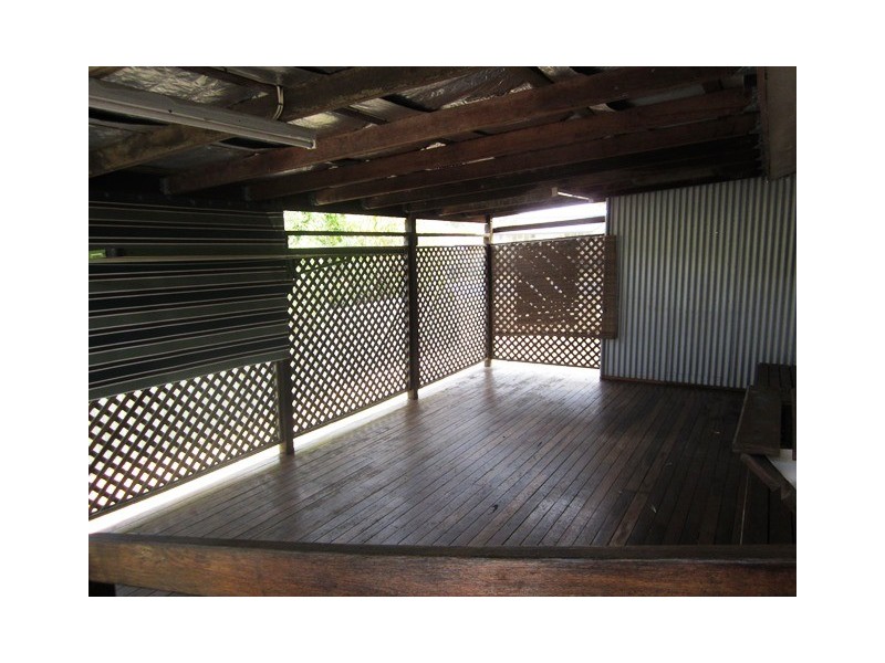 306 Torquay Terrace, Torquay QLD 4655