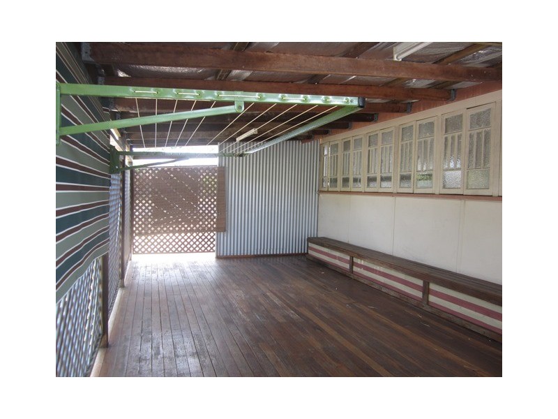 306 Torquay Terrace, Torquay QLD 4655