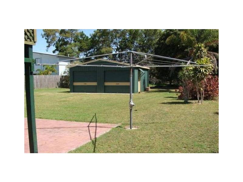 319 Charlton Esplanade, Scarness QLD 4655