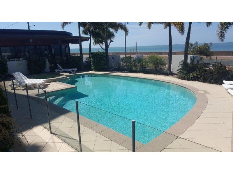 12/558 ESPLANADE, Urangan QLD 4655