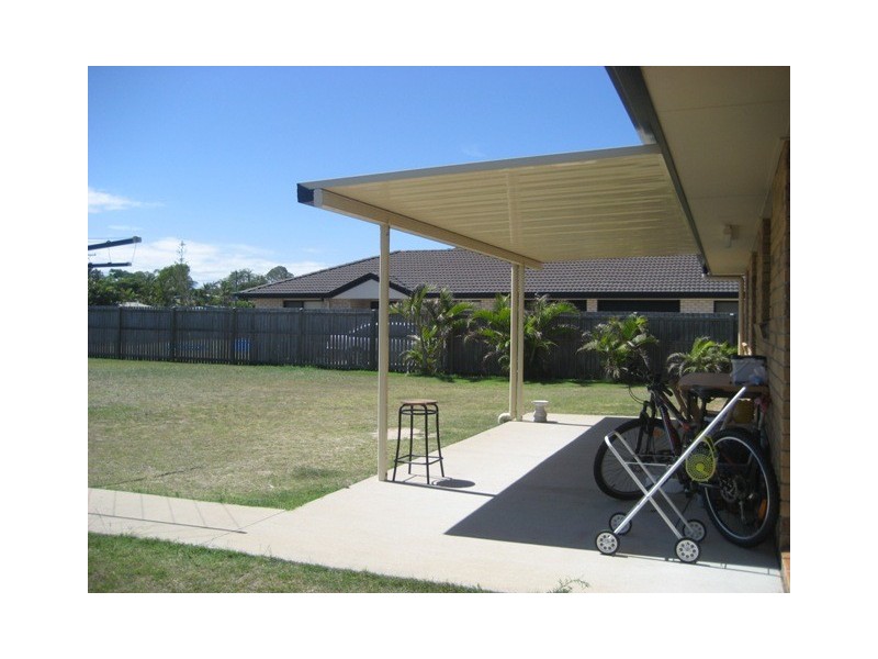 11 GUNSYND WAY, Point Vernon QLD 4655