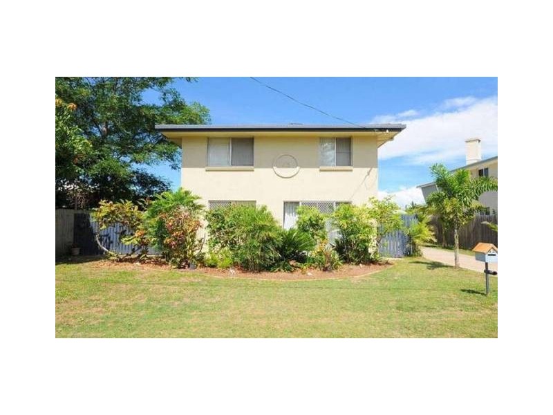 42 Long Street, Point Vernon QLD 4655