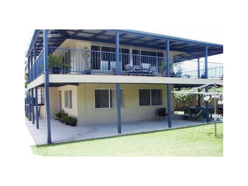42 Long Street, Point Vernon QLD 4655