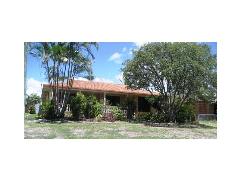 25 BARNSTAPLE, Torquay QLD 4655