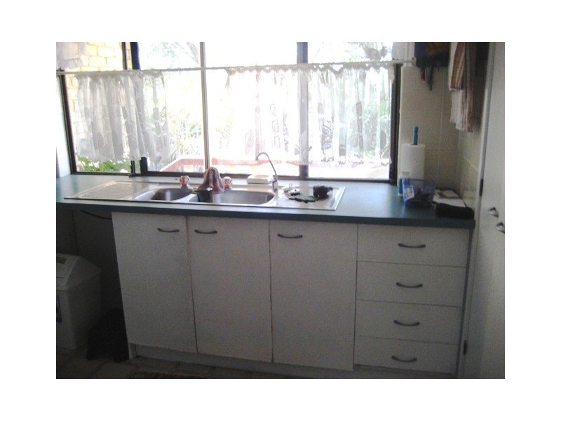 25 BARNSTAPLE, Torquay QLD 4655