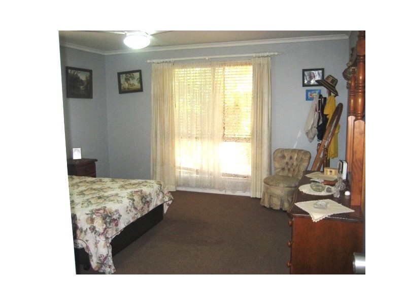 25 BARNSTAPLE, Torquay QLD 4655