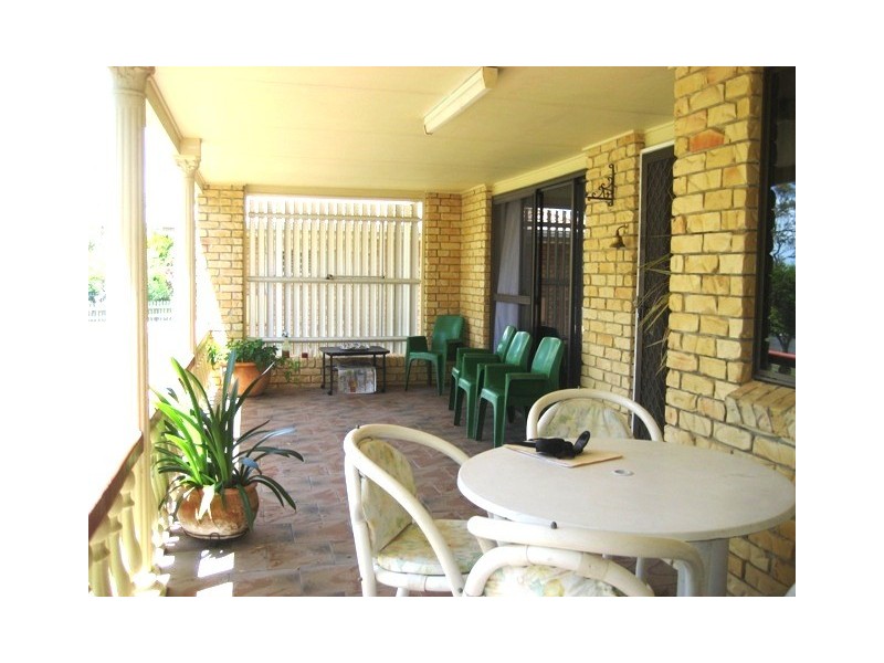 25 BARNSTAPLE, Torquay QLD 4655