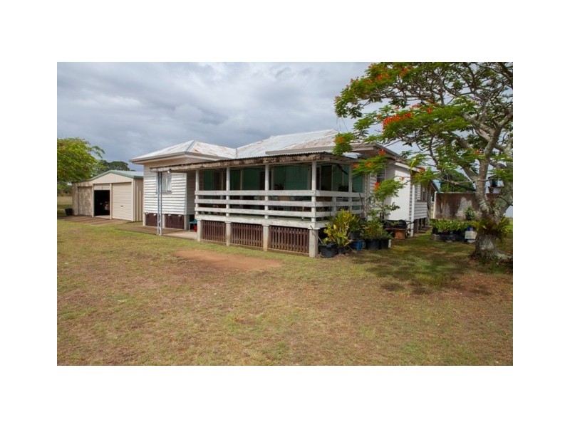 28 SHEPPARDS RD, Tiaro QLD 4650