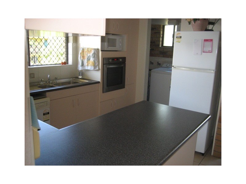 6/394 ESPLANADE, Torquay QLD 4655