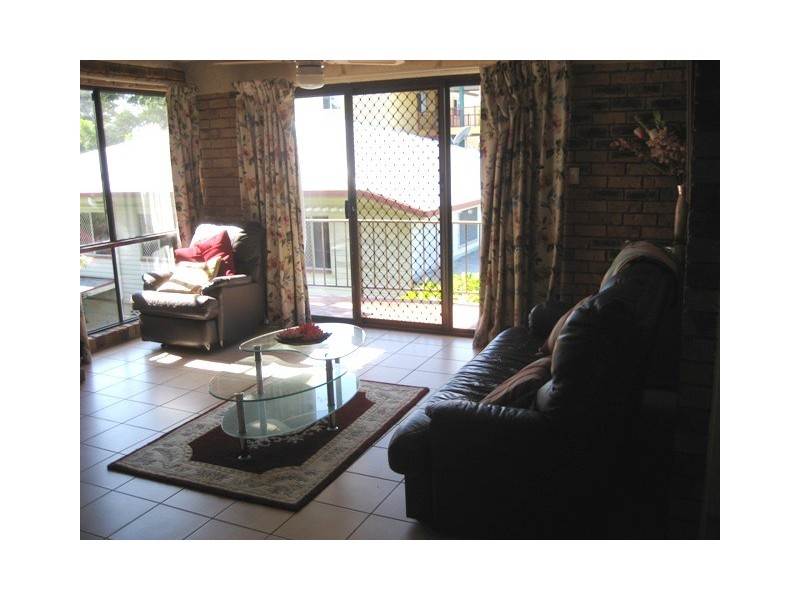 6/394 ESPLANADE, Torquay QLD 4655