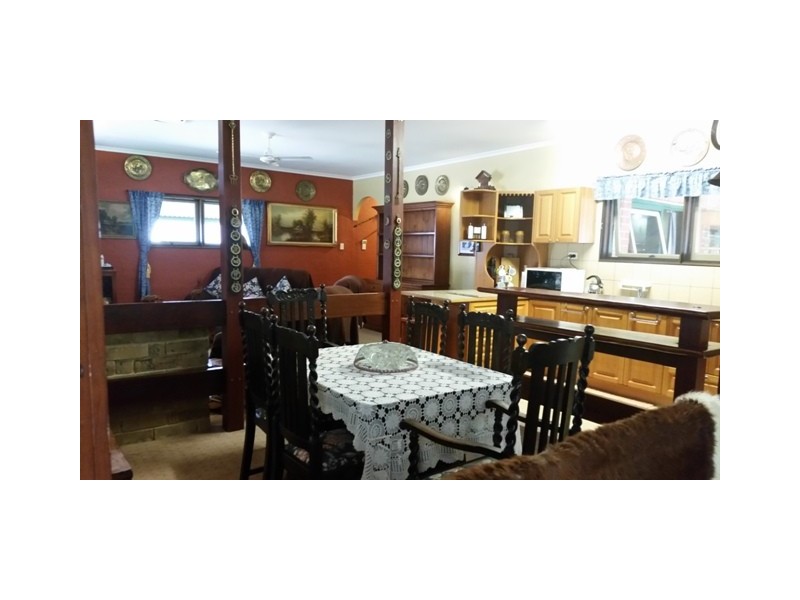 224 MOORABINDA DRIVE, Sunshine Acres QLD 4655