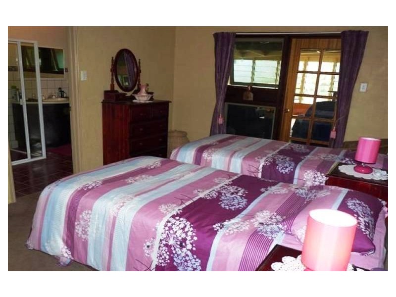 224 MOORABINDA DRIVE, Sunshine Acres QLD 4655