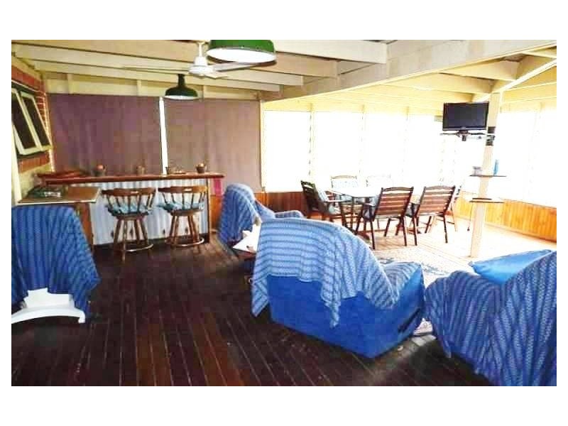 224 MOORABINDA DRIVE, Sunshine Acres QLD 4655