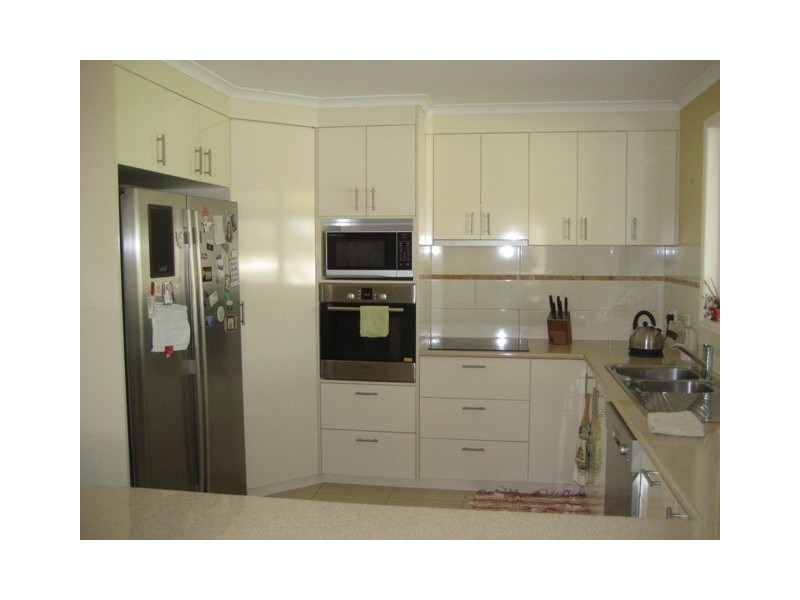 135 MOORABINDA DRIVE, Sunshine Acres QLD 4655