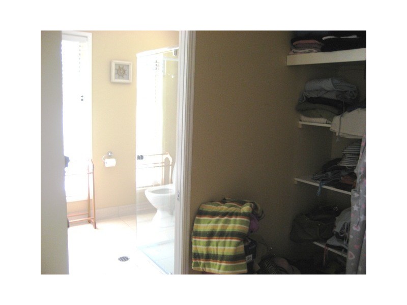 135 MOORABINDA DRIVE, Sunshine Acres QLD 4655