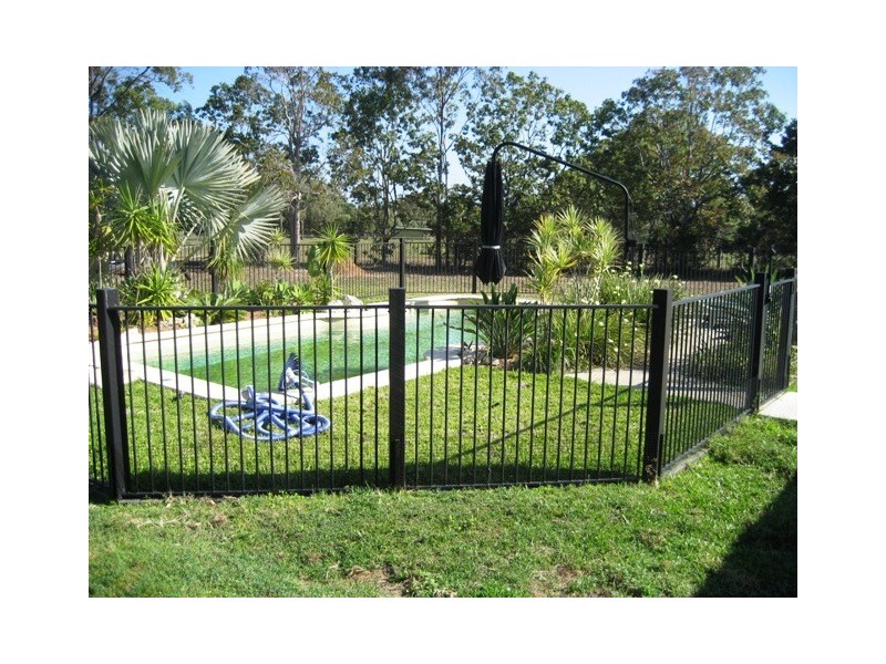 135 MOORABINDA DRIVE, Sunshine Acres QLD 4655