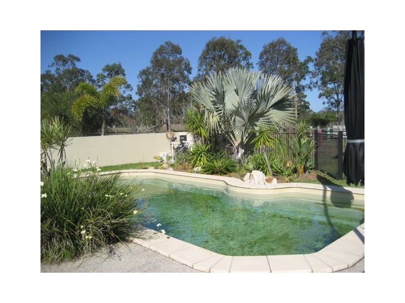 135 MOORABINDA DRIVE, Sunshine Acres QLD 4655
