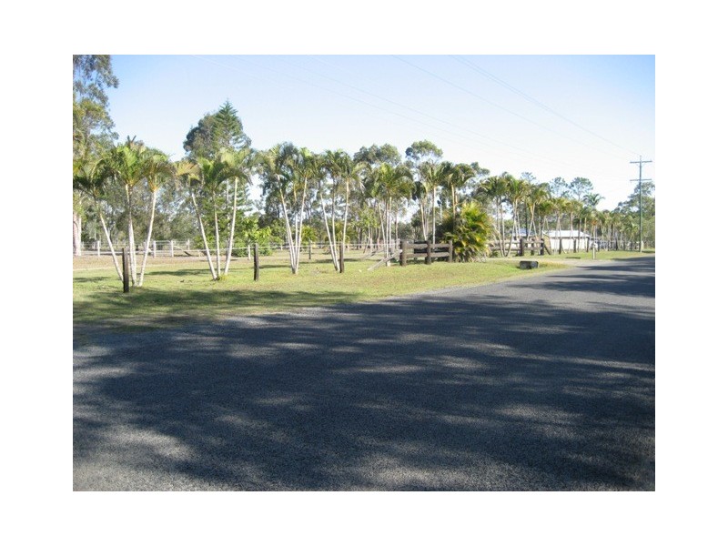 135 MOORABINDA DRIVE, Sunshine Acres QLD 4655