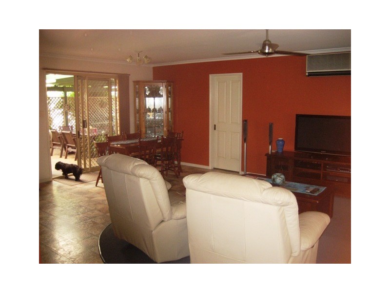 4 ANDREA CRT, Kawungan QLD 4655