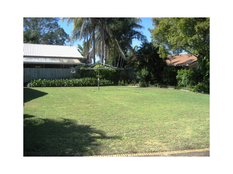 4 ANDREA CRT, Kawungan QLD 4655